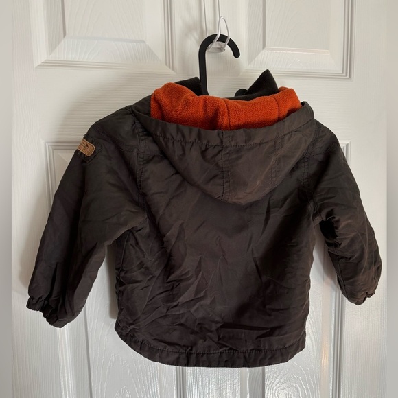 Boys Carter’s Brown Winter Jacket size 24months - Picture 2 of 5